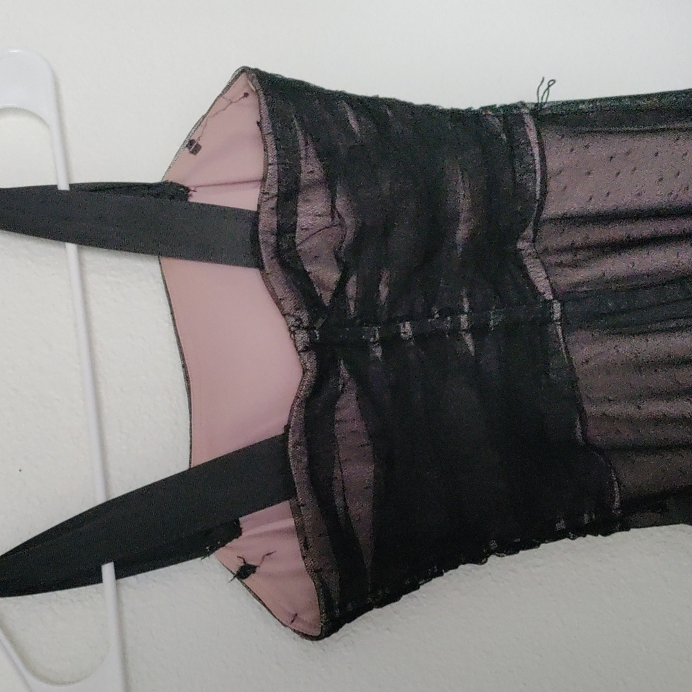Dress - Picture 4 of 9